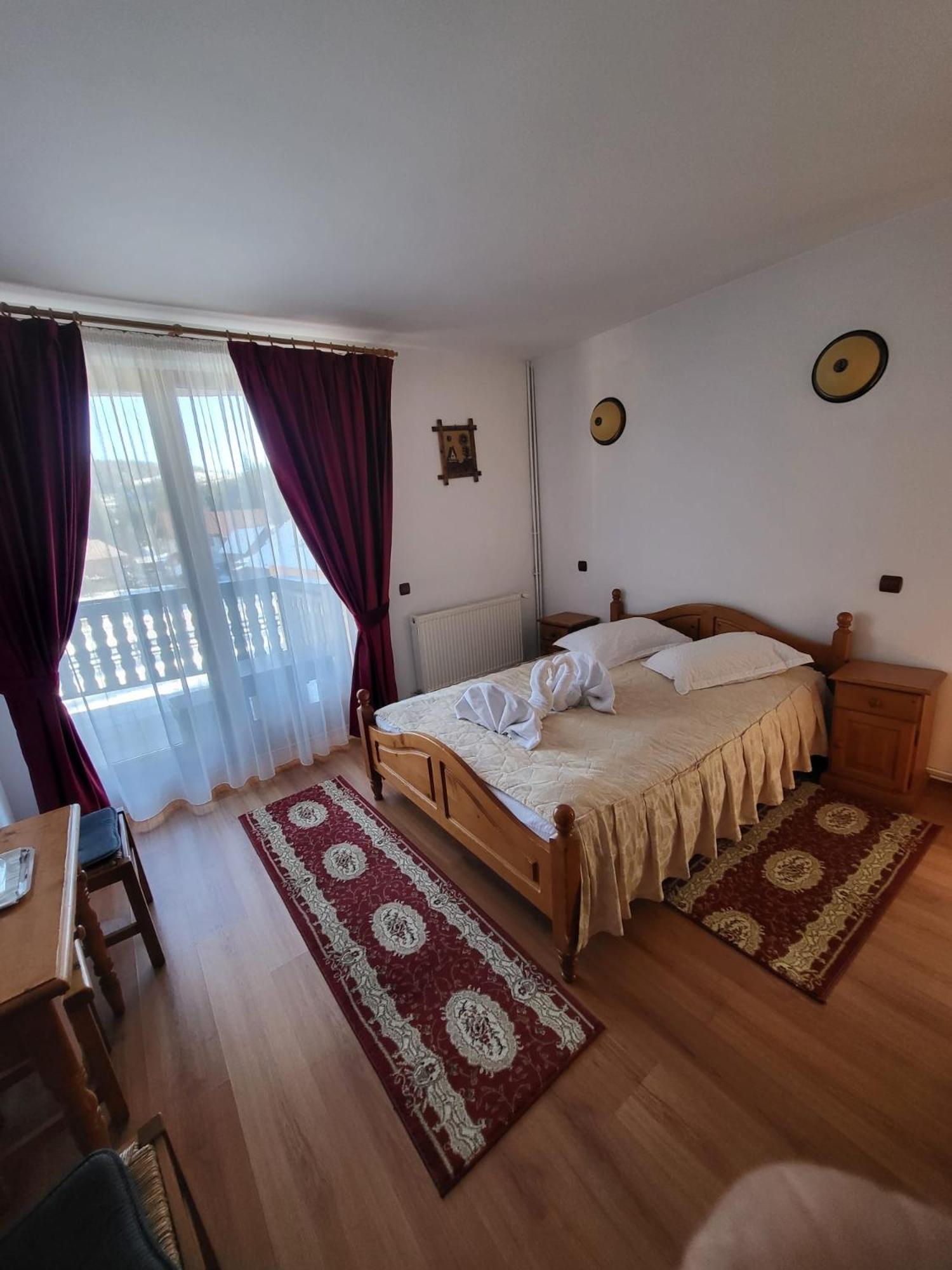 Pensiunea Gianina Arieşeni Exterior foto
